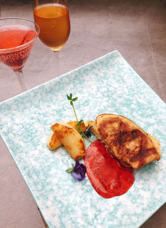 南宁富力万达文化酒店附近美食,南宁万达美食汇自助餐