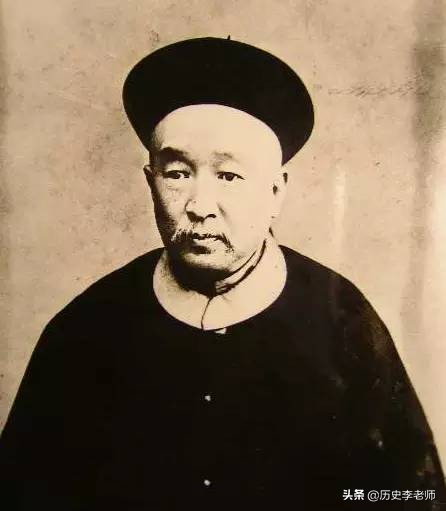 胡雪岩是被李鸿章灭掉的吗,左宗棠给胡雪岩下马威