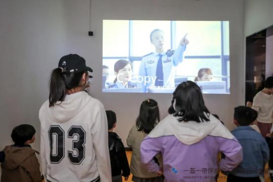 南京宁宝BMW儿童交通安全训练营开营!一起走进“汽车文化驿站”