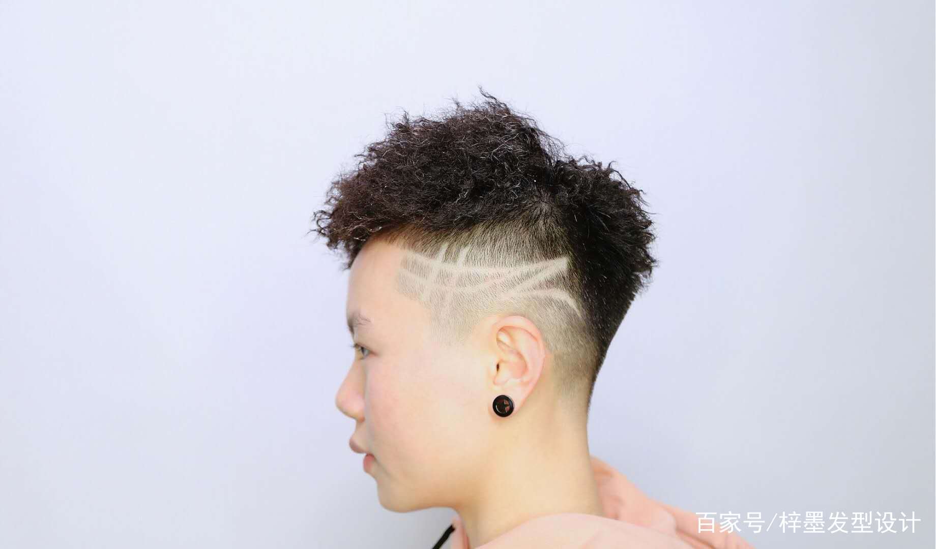 男士发型推荐，黑人烫，锡纸烫这些当下很火的发型你烫过吗？