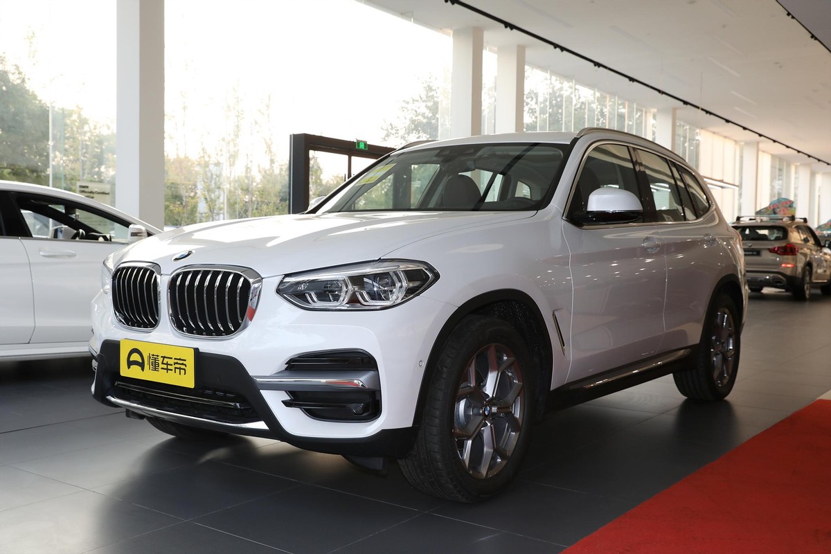 宝马x3灯光熄火后还亮怎么关,宝马x3关闭状态下大灯还是亮着