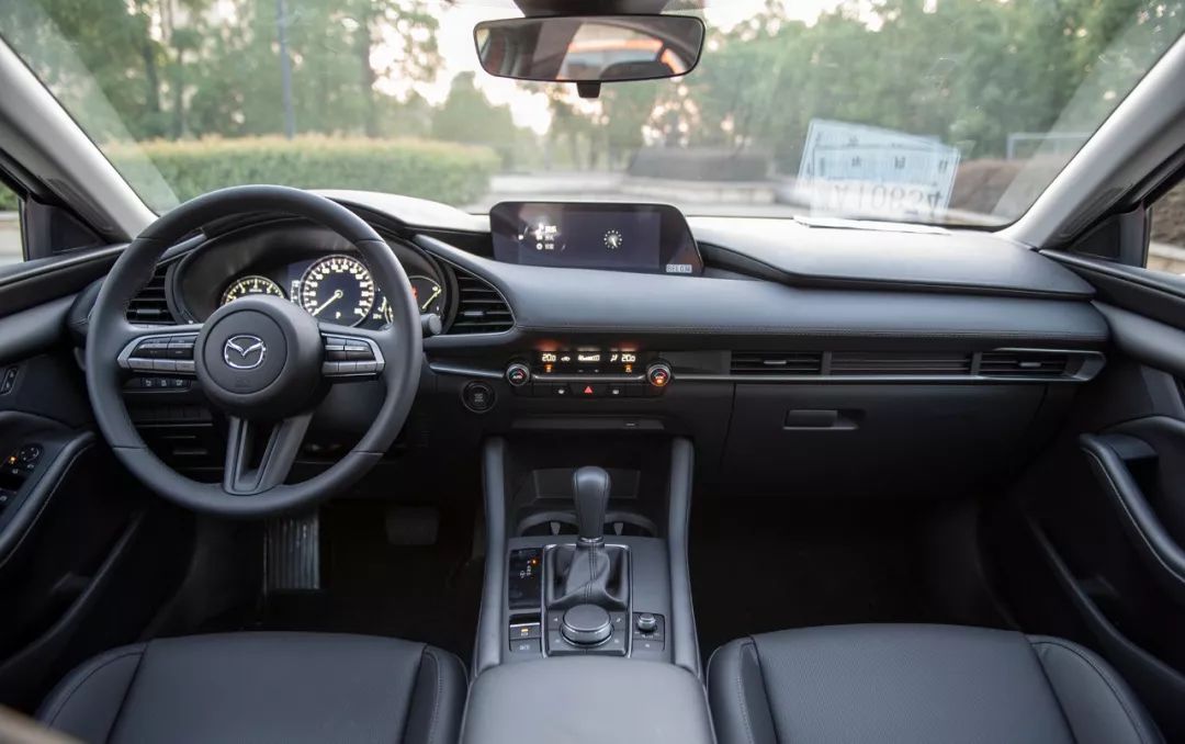 试驾马自达3昂克赛拉手动挡2020,马自达3昂克赛拉手动1.5试驾