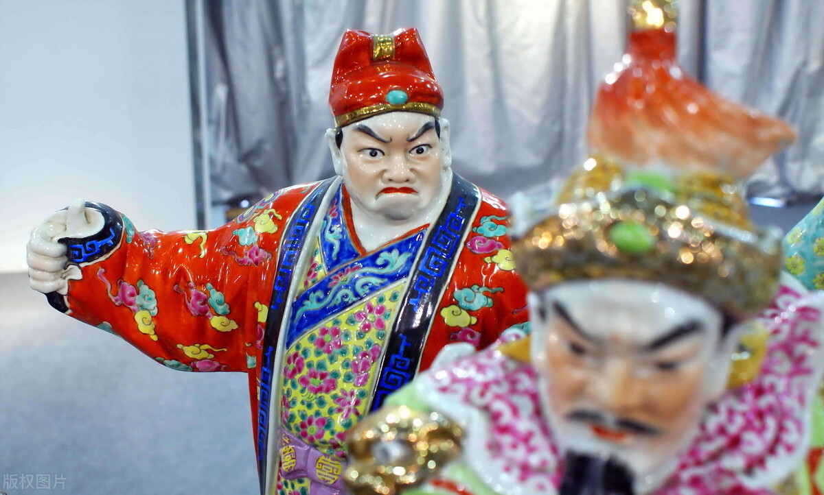 怎么应对欠钱不还的老赖,对付欠钱不还的老赖最好的办法