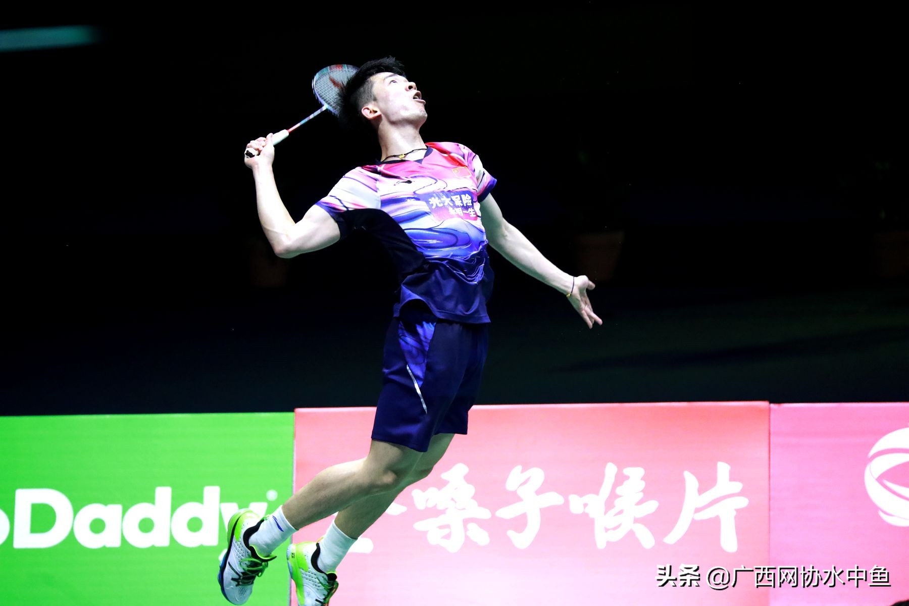 中国羽毛球队第11次举起苏迪曼杯,我和羽毛球比赛的故事