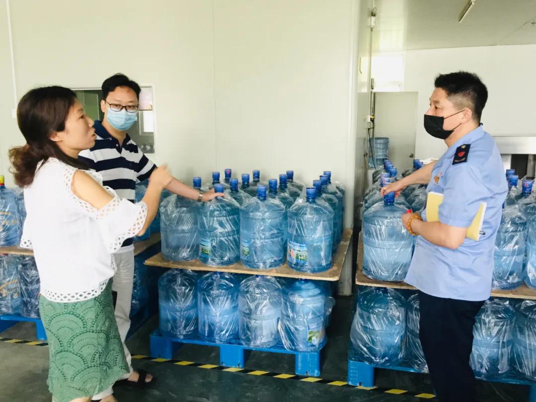 桶装水背后的真相,桶装水信得过吗