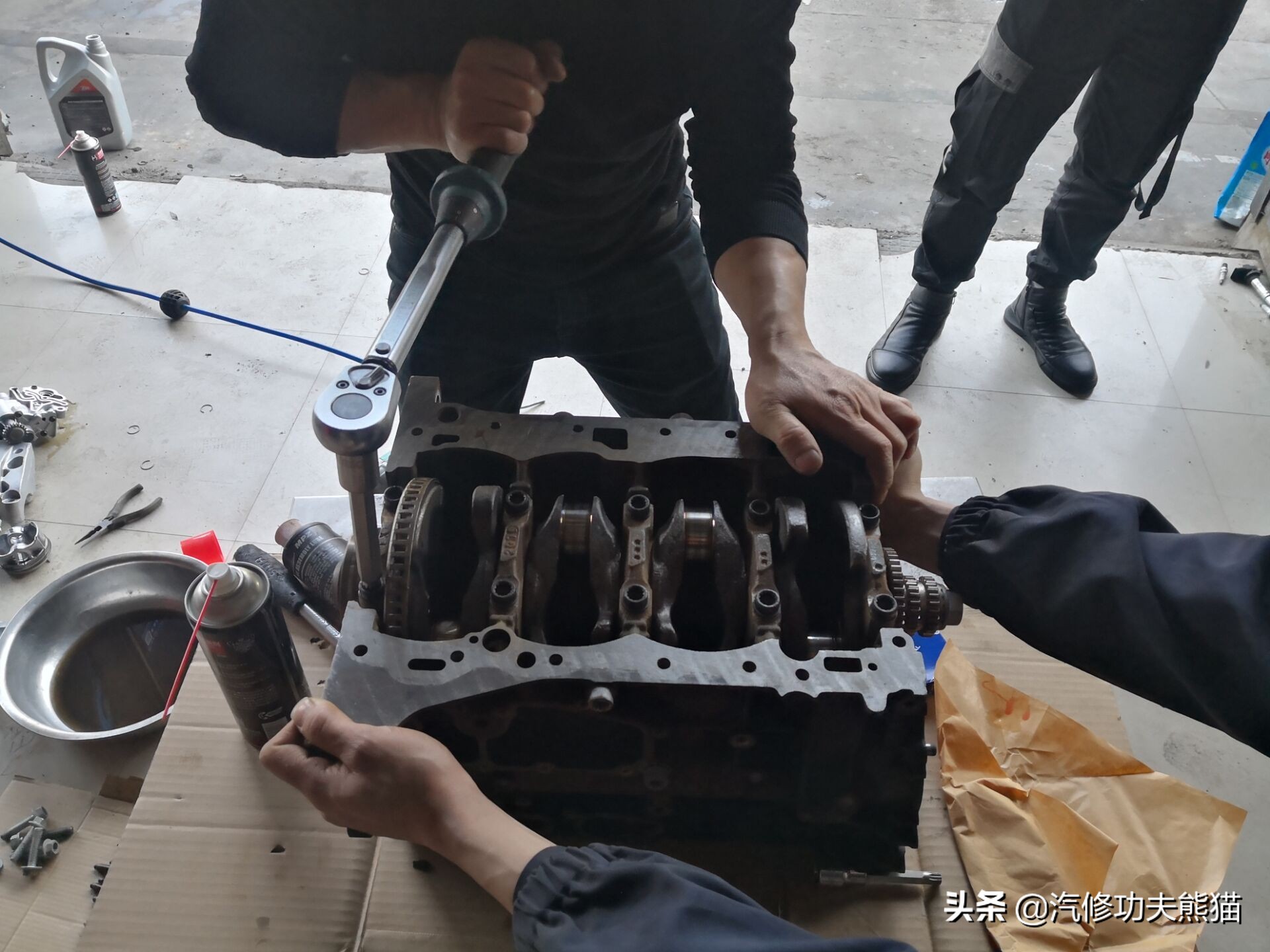 上海大众SUV销量王途观烧机油、漏机油被人乱修一通差点搞报废