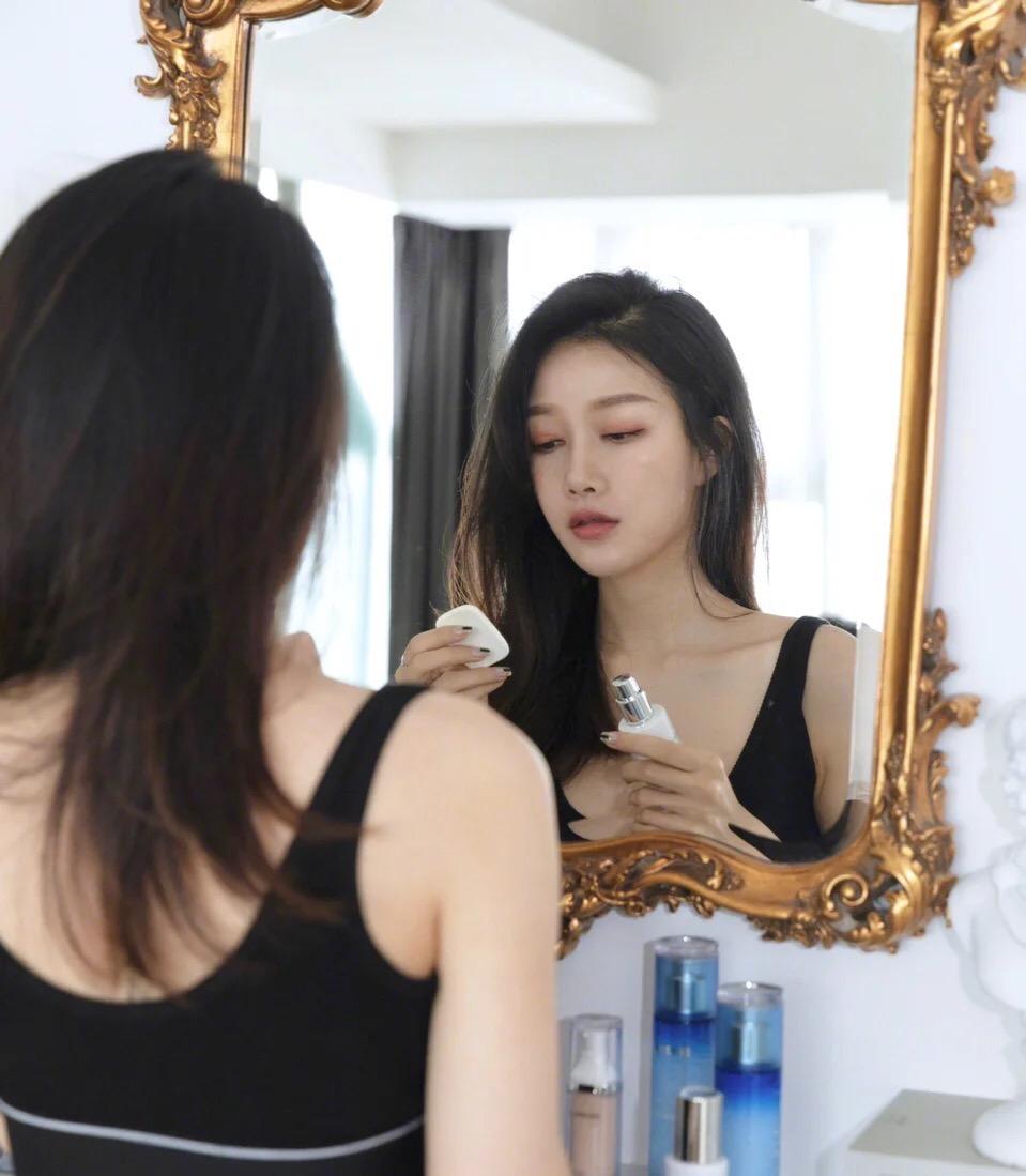 黛珂水乳搭配雪花秀精华,干皮夏季推荐珂润还是黛珂水乳