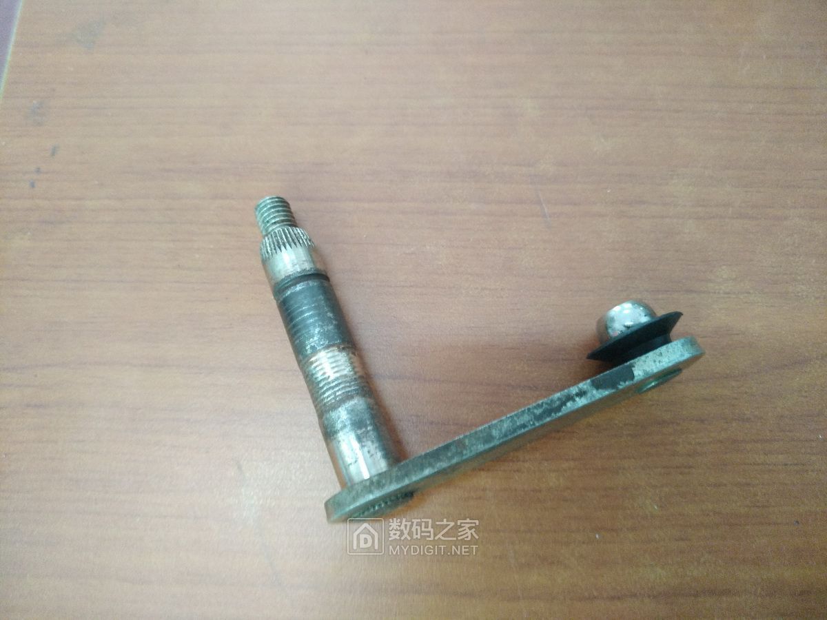 最老款长城c30怎么换雨刷,长城c30雨刷器喷嘴拆卸视频