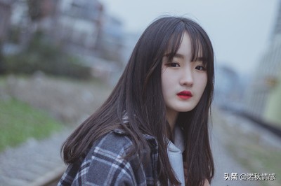 女生怎样做到矜持还吸引男人,让女生变主动的五个方法