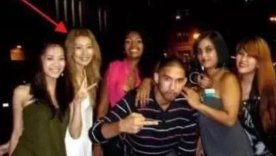 王宝强女友冯清分手了吗,王宝强女友冯清离过婚吗