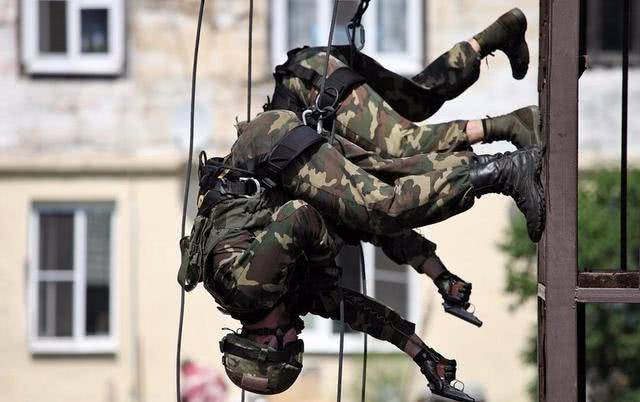 俄军进口5万箱方便面，转眼却要求退货，原因让人啼笑皆非