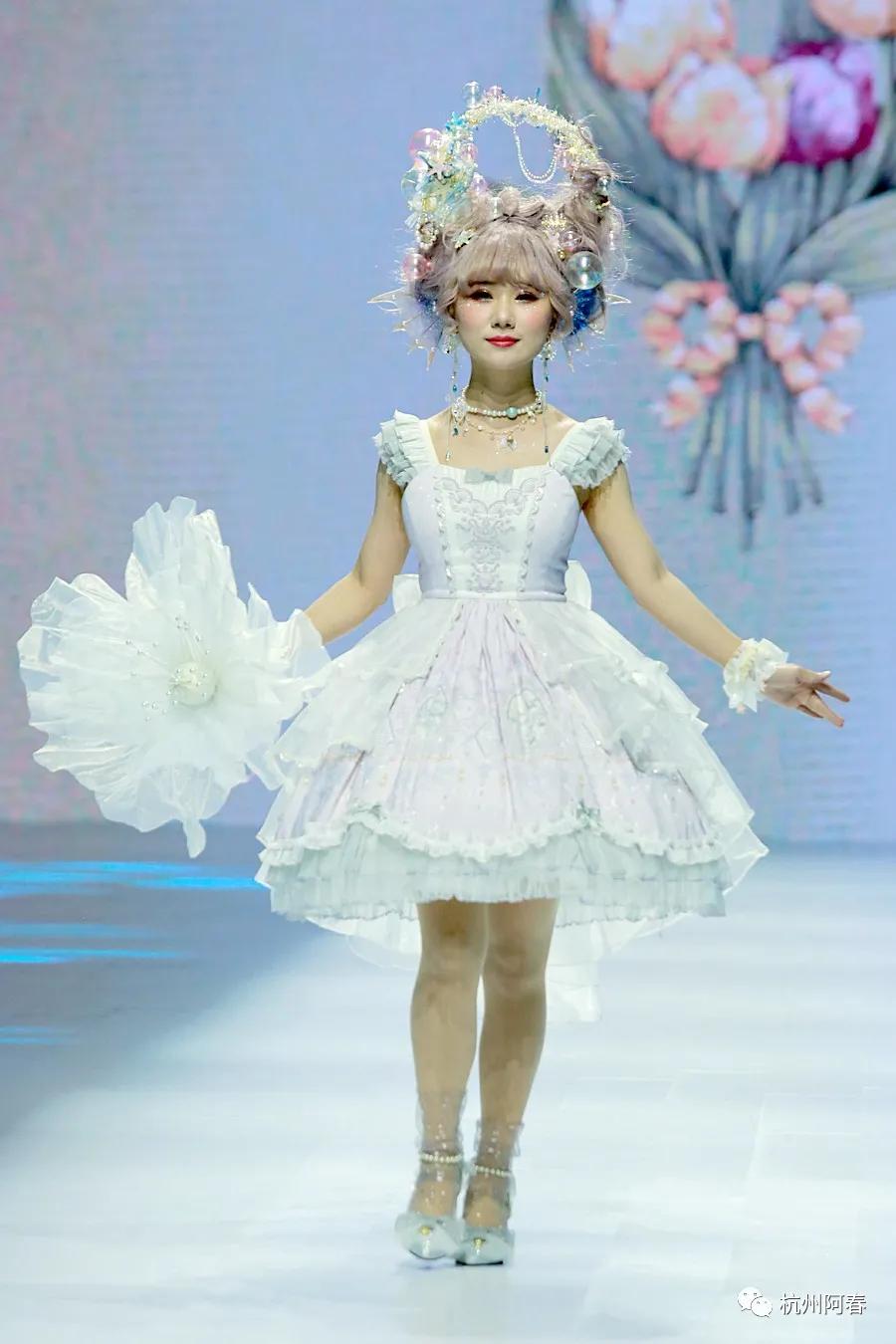 国际时尚周巴黎,时装周秀场