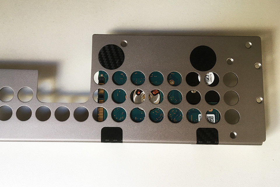 台式大机箱改小机箱,显卡大了怎么装小机箱