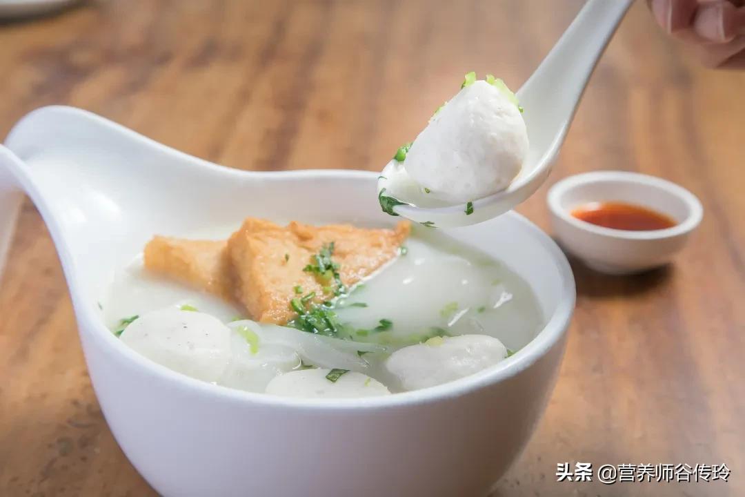 做肉丸放什么淀粉肉丸才会嫩,火锅丸子用什么淀粉