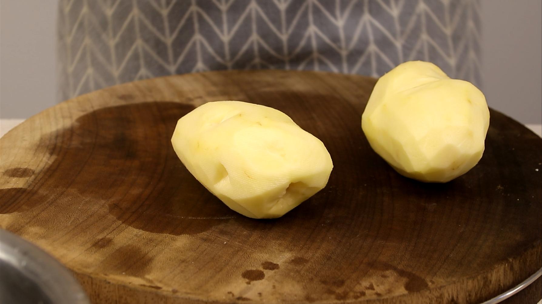 发芽的土豆还能不能种了,生根发芽的土豆能吃么