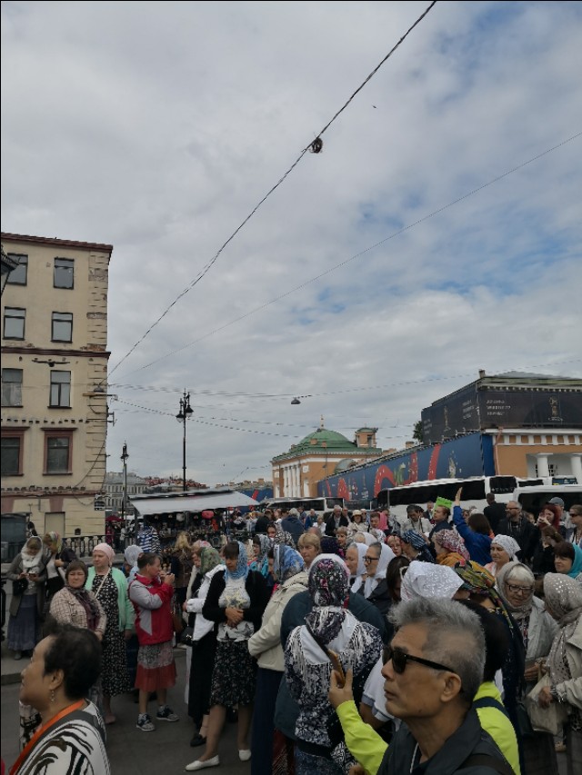 去俄罗斯旅游买什么划算,出国旅游的话去哪里更有性价比