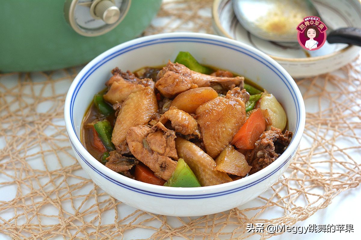 我用半只鸡做了黄焖鸡,3人晚餐硬菜就它了,吃到盆光碗净真满足