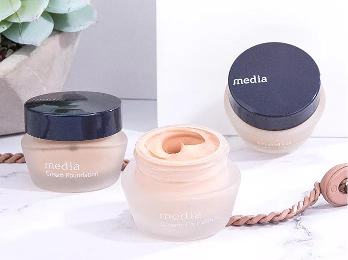 粉底推荐平价持妆不暗沉,遮瑕力超好的平价粉底