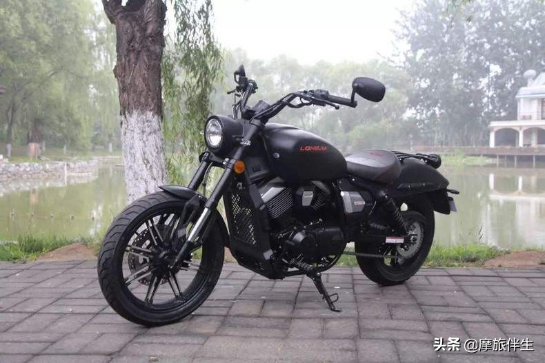 最舒适的哈雷摩托车,哈雷旗舰滑翔2024款试驾