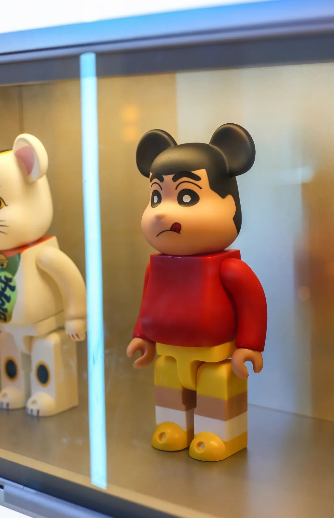 达明路上这家「黑店」，靠着瀑布芝士杀疯了