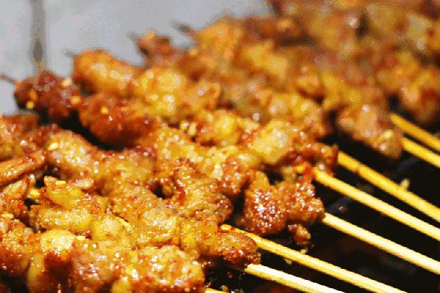 探访食品加工厂,你吃的炸串、涮串、烧烤安全吗