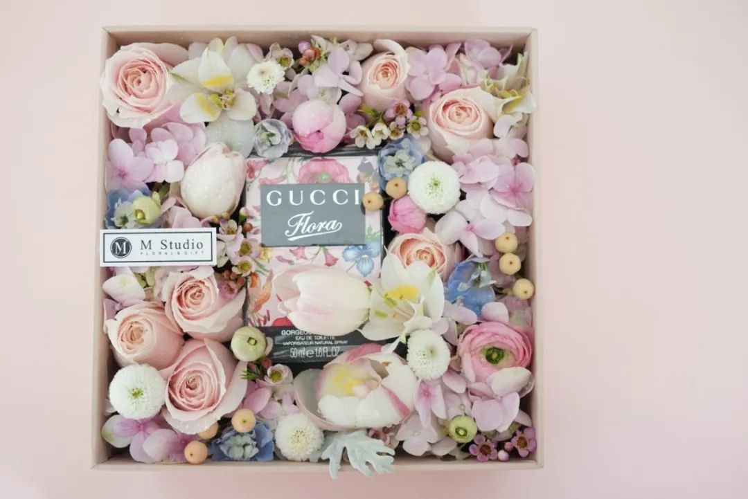 一不小心开了间花店，还和各种大牌合作，真的香