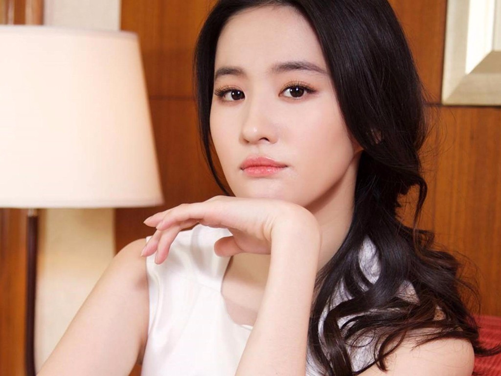 护肤到底有没有必要用精华液,到底有没有必要用精华液