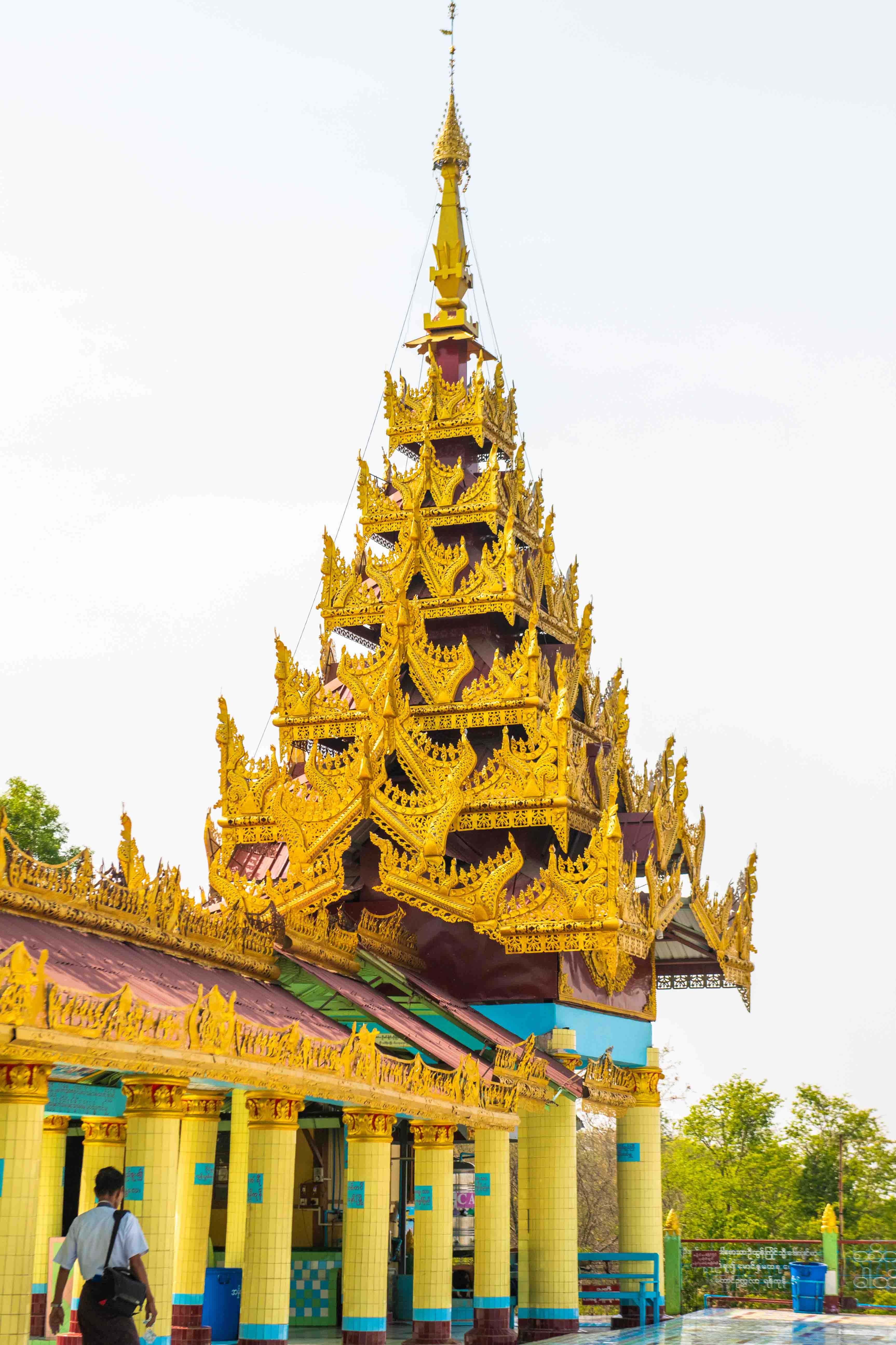 缅甸深山洞里的佛祖,缅甸佛教圣地仰光大金塔