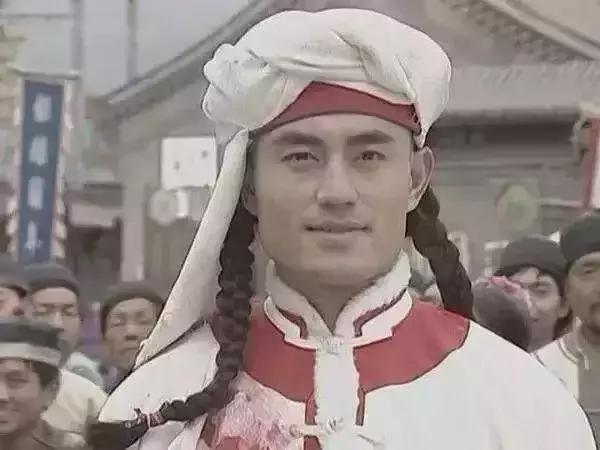 90斤的脸160斤的身材采访,90斤的脸120斤的身材看过来