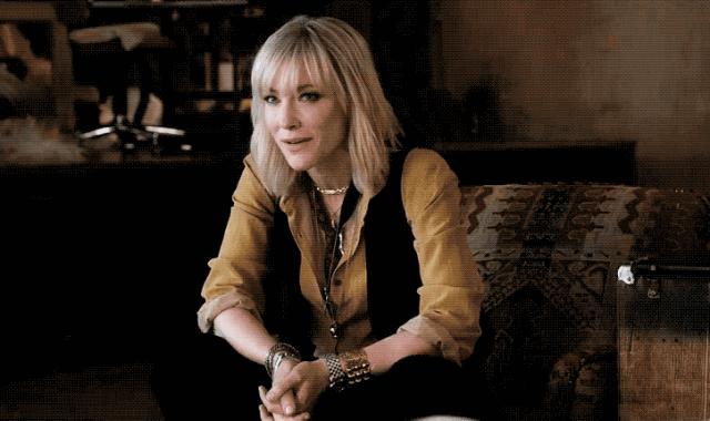 鐬掑ぉ杩囨捣鏃惰,鐬掑ぉ杩囨捣鏈嶈