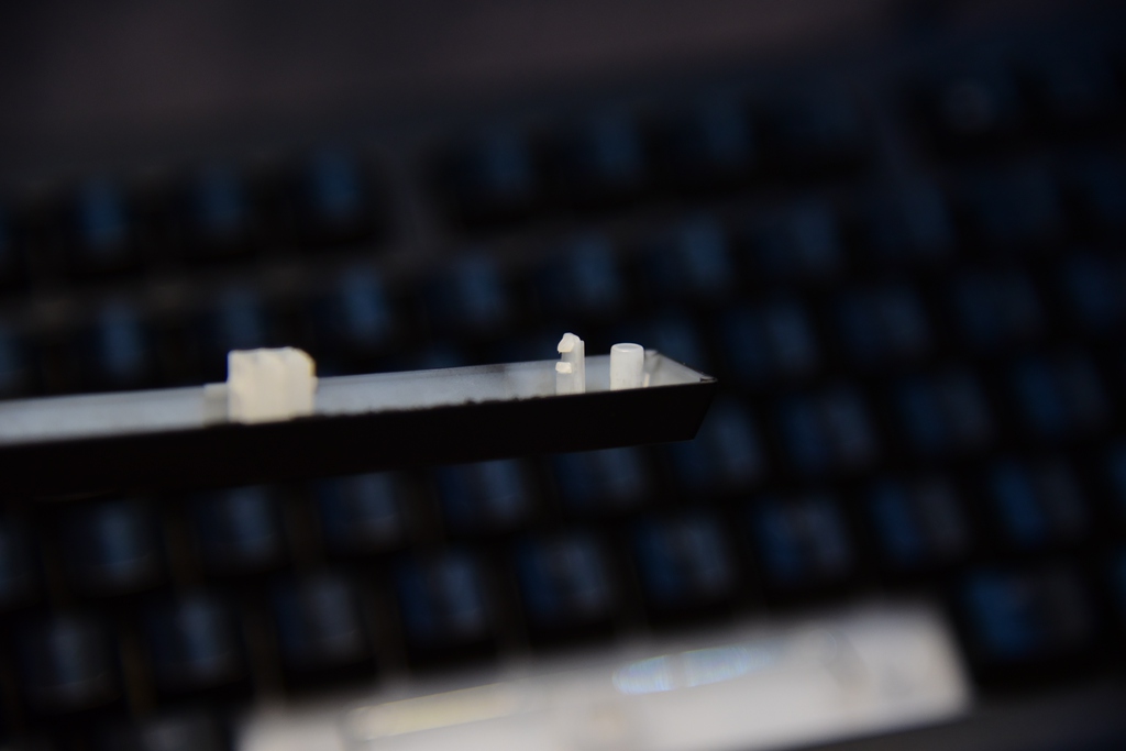 razer雷蛇萨诺狼蛛v2幻彩背光,游戏膜测评安卓