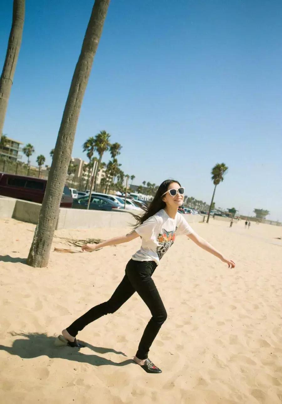 最火的拍照姿势模板,最全创意拍照法