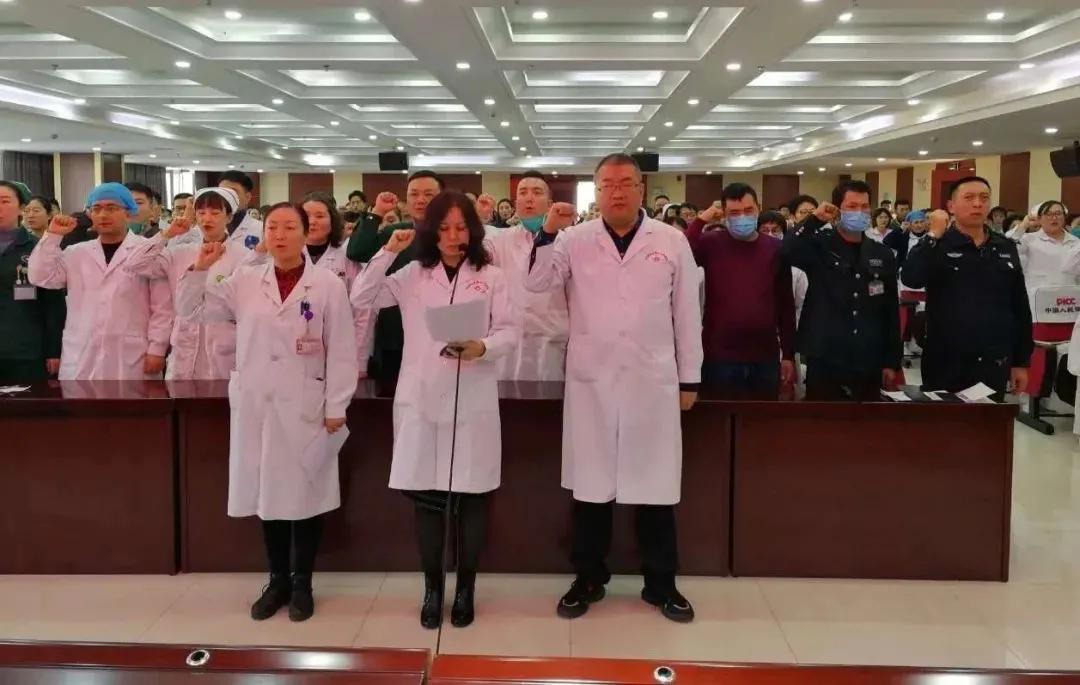 抗击新冠肺炎疫情医务工作者视频,抗疫先锋众志成城