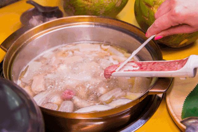 万达椰子鸡哪家最好,万达海南椰子鸡最正宗的店