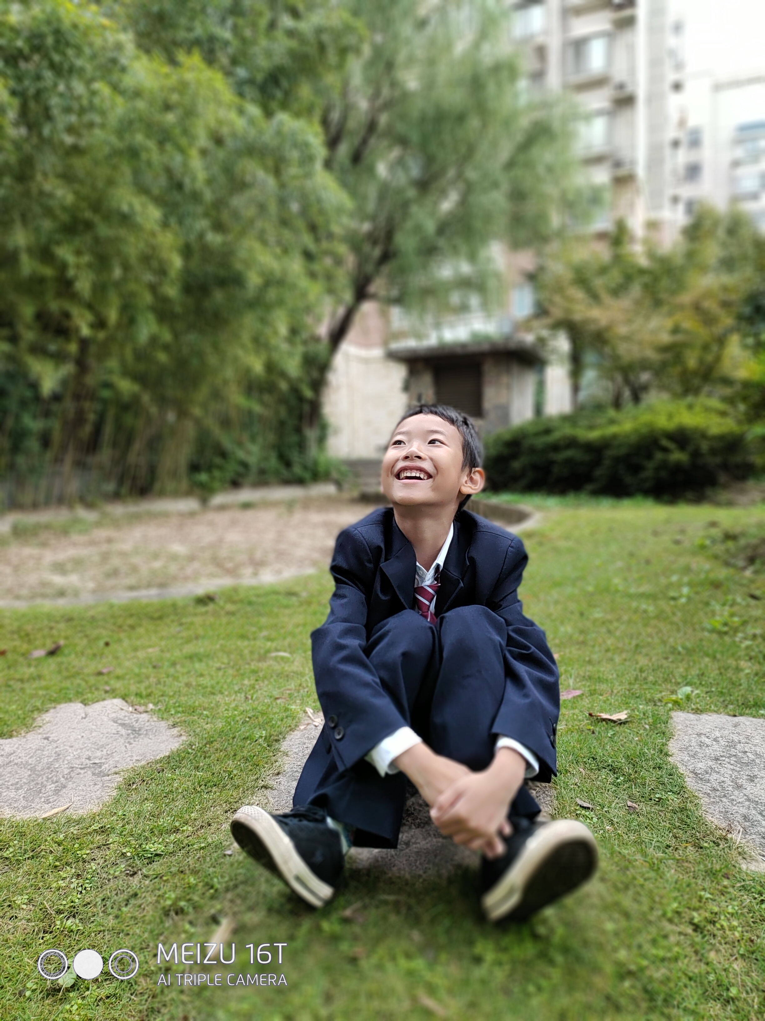 魅族16t大屏旗舰发布,魅族16t拍照效果怎么样