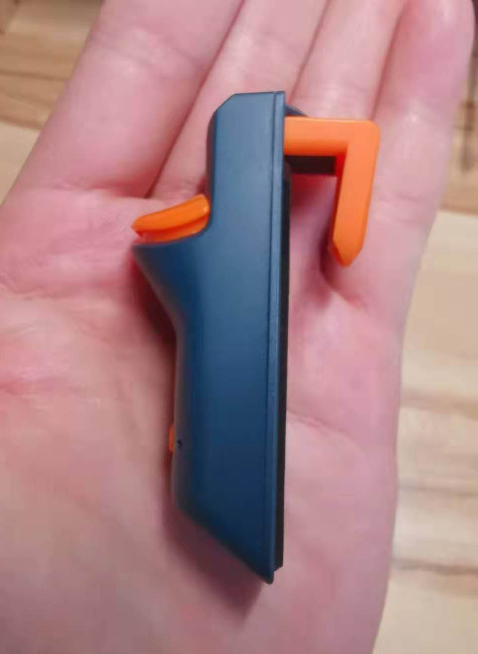 和平精英吃鸡神器键位分享最新,和平精英用手游指套吃鸡