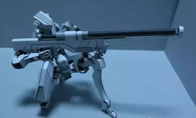 日本小哥自称“空箱职人”，靠着废纸盒办展览