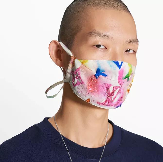 羽绒服中的爱马仕直播,羽绒服品牌爱马仕