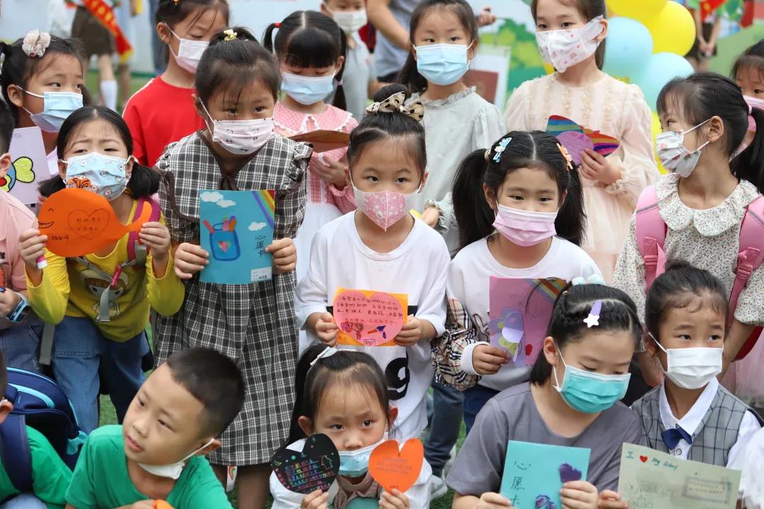 华山路小学新生一年级入学仪式,云兴小学城东分校招生标准