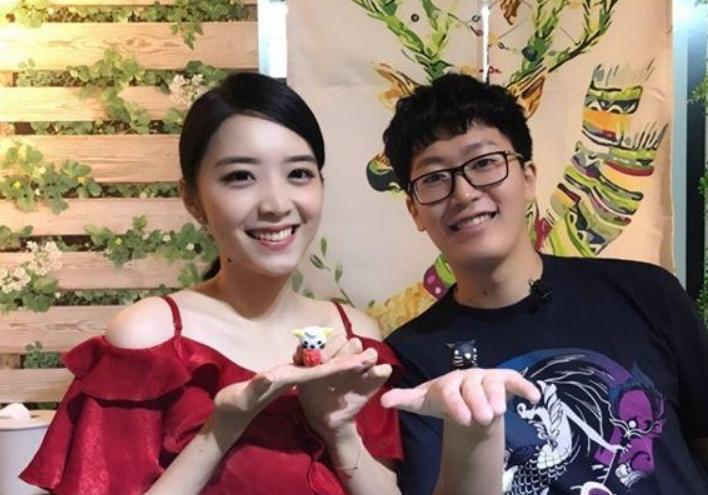 余霜和管泽元结婚uzi去了吗,余霜分手后热搜