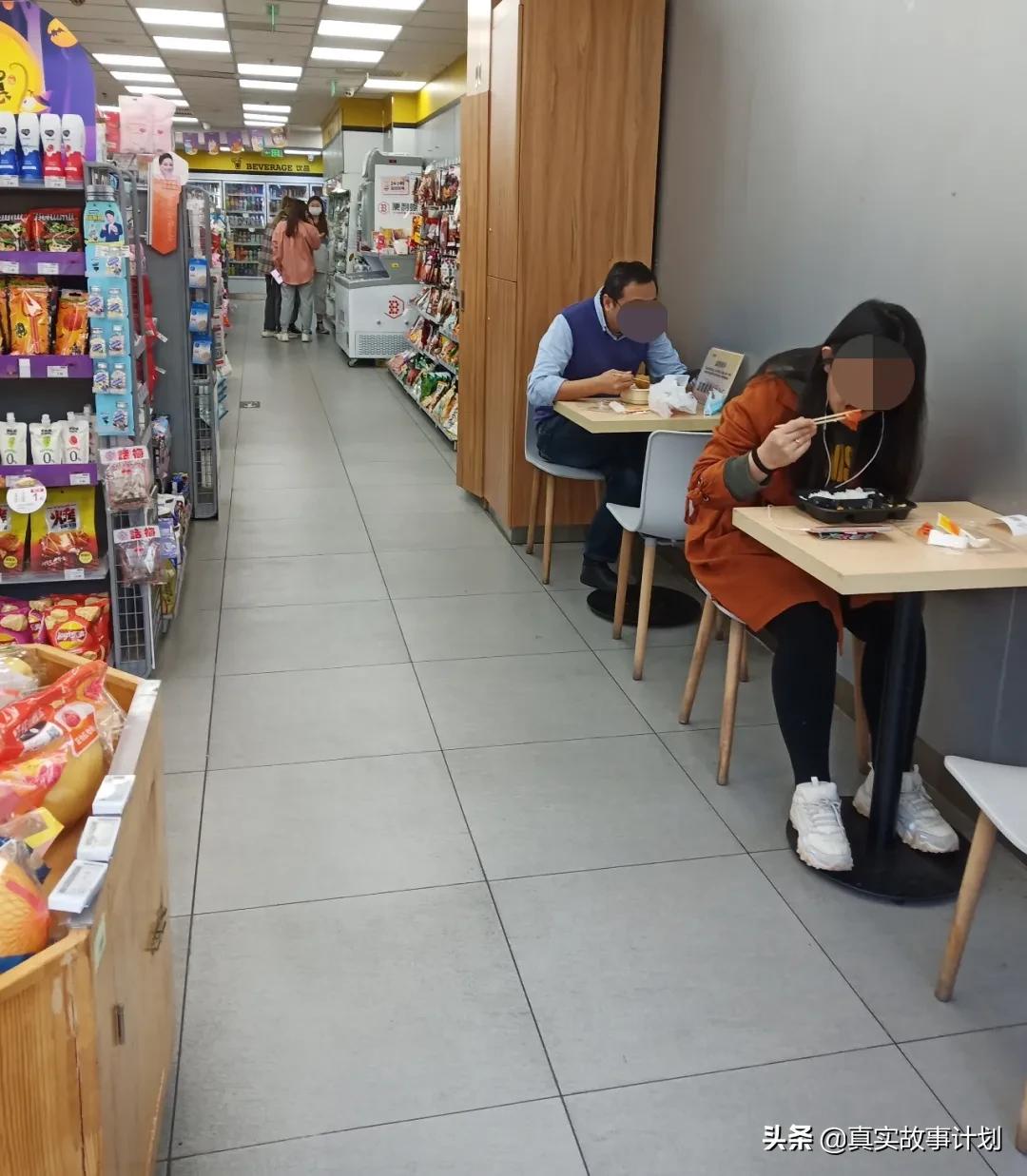 你见过北京的凌晨吗?一线城市的情绪,藏在24小时营业的便利店里