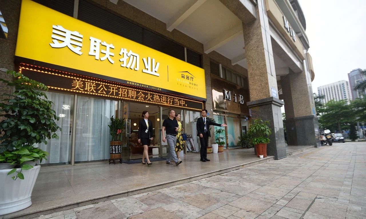 抗疫熬过来了只为遇见更好的明天,中国三年的抗疫英雄让我们铭记