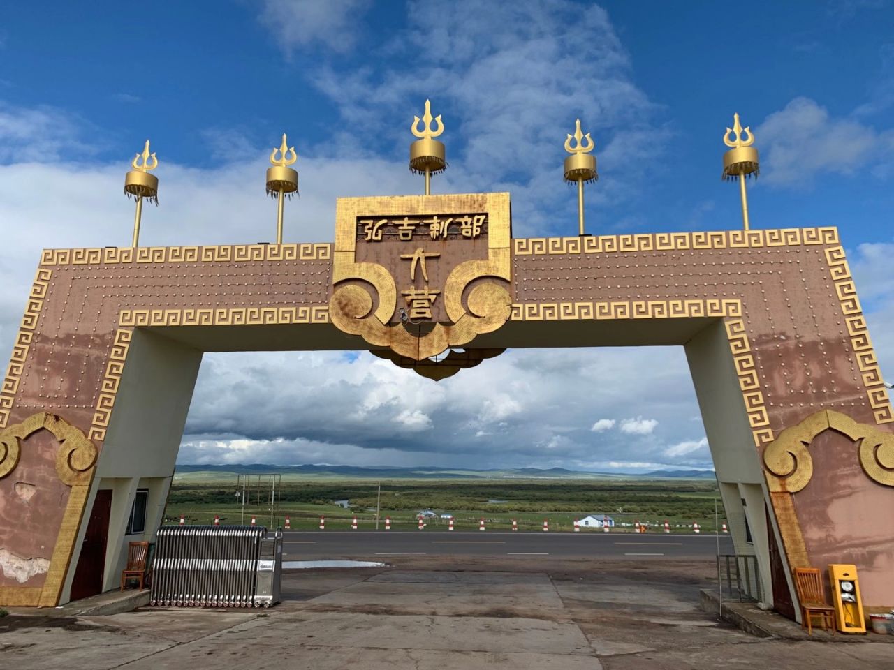 盛夏之旅美丽呼伦贝尔 (呼伦贝尔金秋之旅)