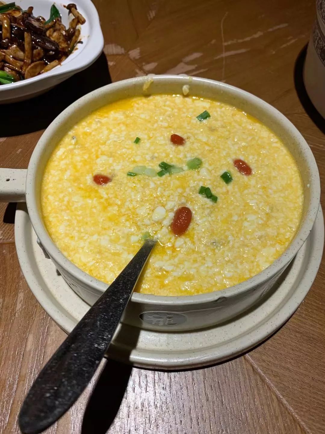 邯郸天鸿额娘春饼菜单,天鸿广场额娘春饼营业时间