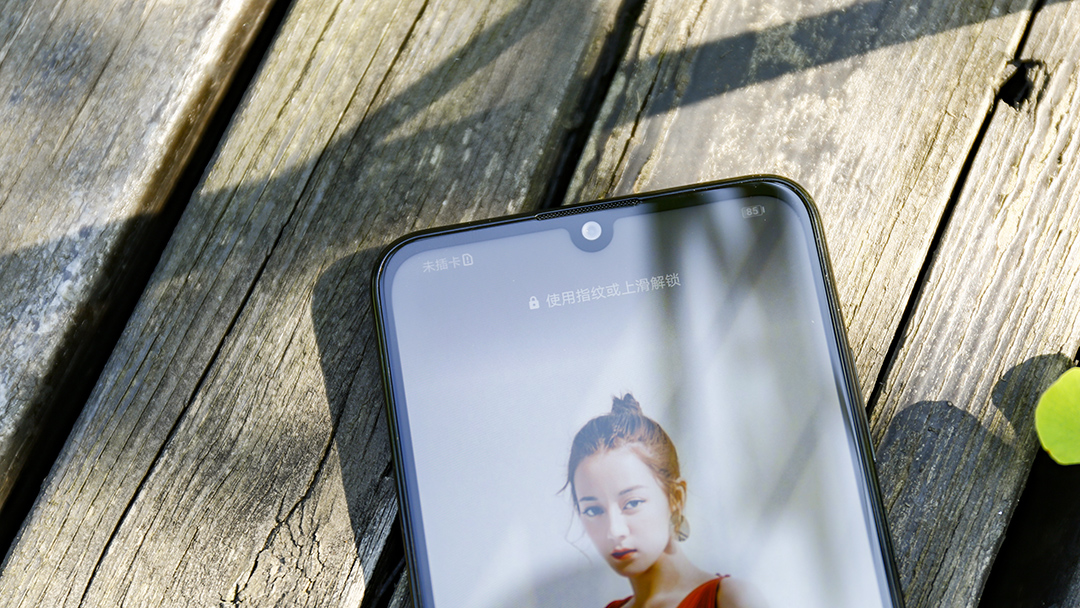 华为麦芒8测评视频,无畏前行3