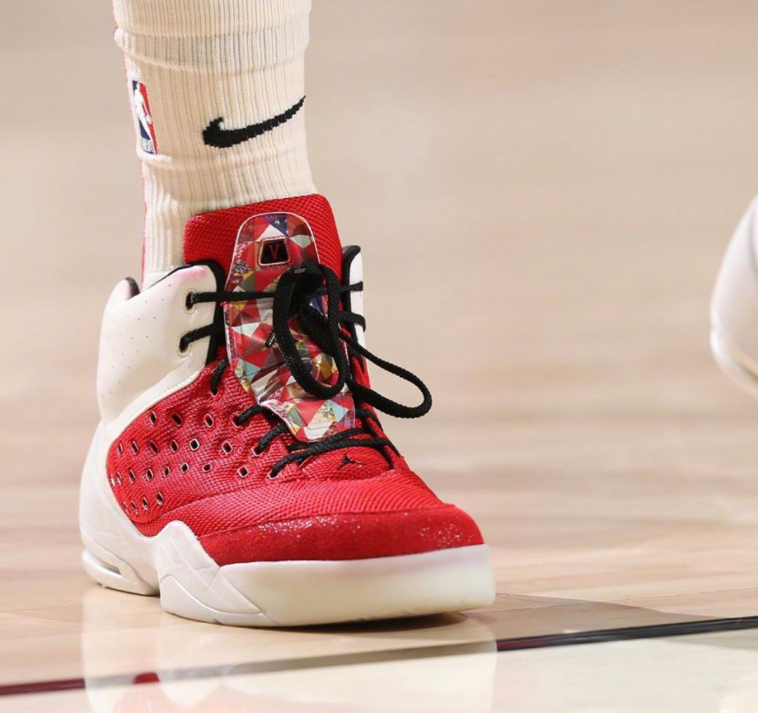 今日球鞋上脚集锦,中国球员球鞋上脚合集