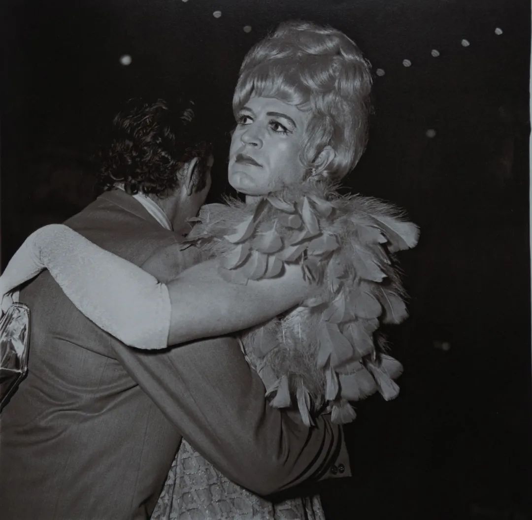 复旦大学教授谈上海,人民日报点评上海复旦教授