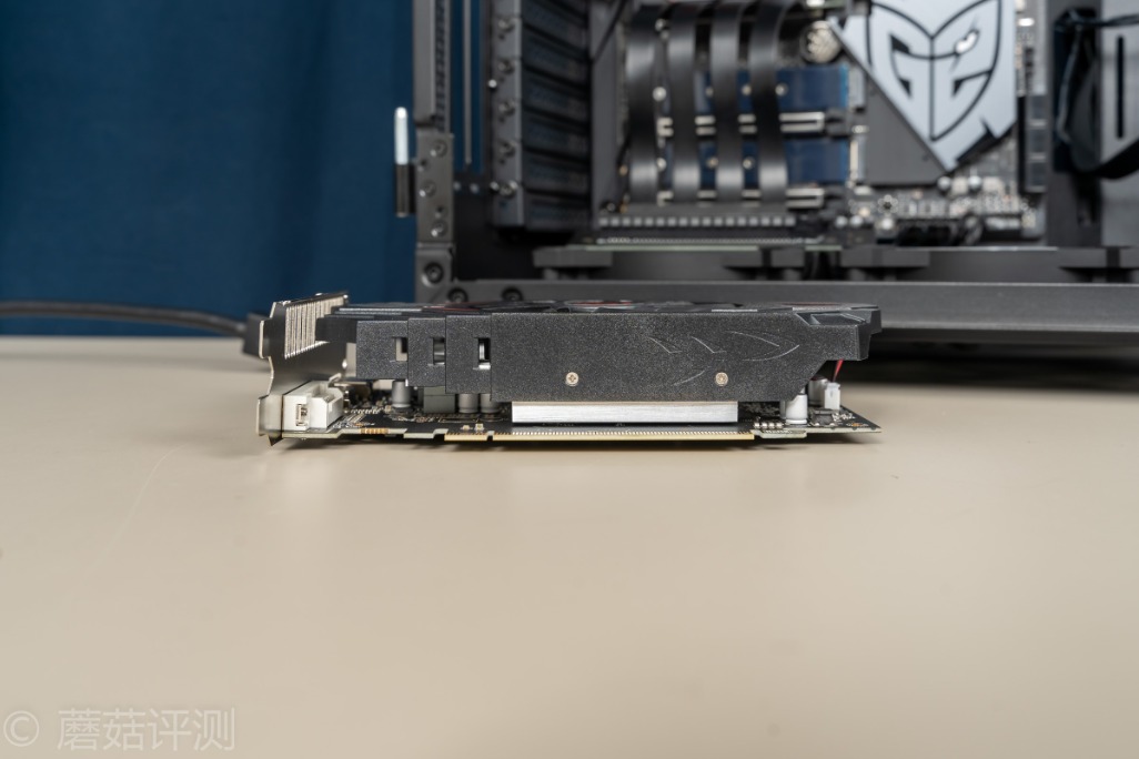 显卡预算低要不要买核显,rx560与rx560d显卡对比