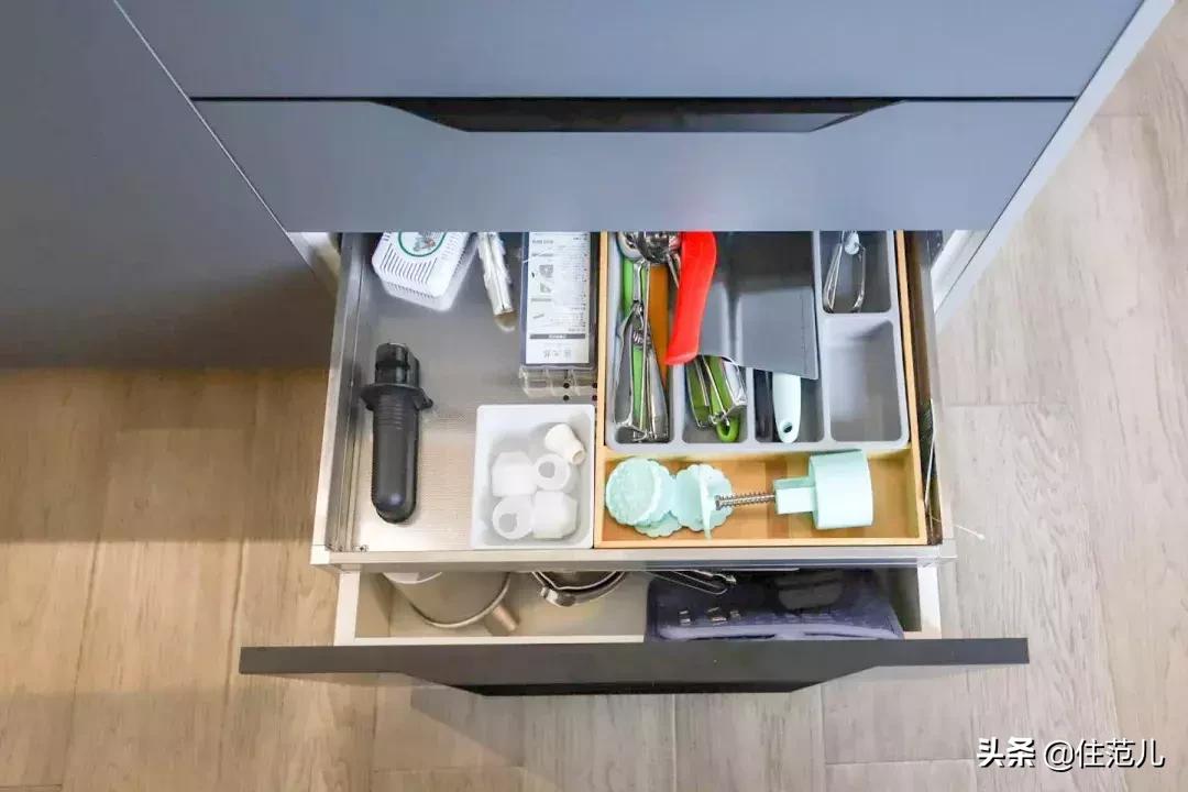 50㎡小户型,烘焙爱好、钢琴、书柜都放得下,住得比大户型还舒服