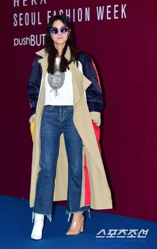 李宇春王俊凯视频,吴青峰李宇春同款